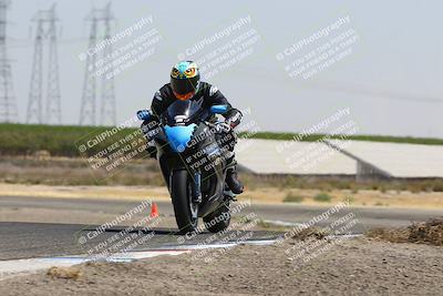 media/Sep-01-2025-Lets Ride (Mon) [[4370d11284]]/B Group/1220pm (Wheelie Bump)/